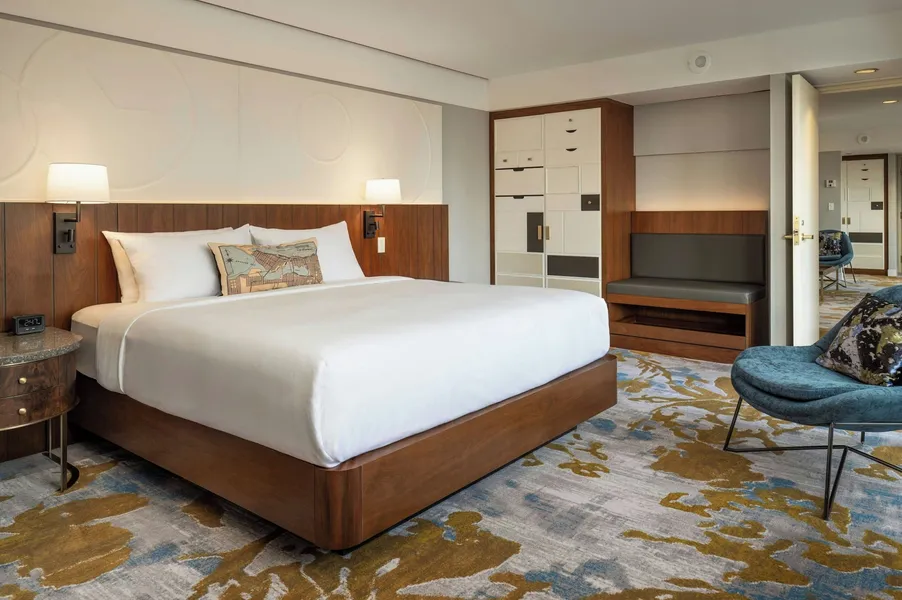 Metropolitan Hotel Vancouver by Marriott hotel detail image 6