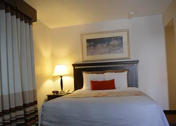 Hawthorn Suites by Wyndham Dallas Love Field Airport hotel thumbnail 8