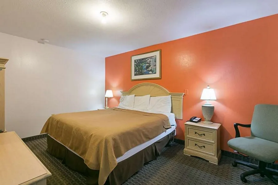 Rodeway Inn & Suites Enterprise hotel detail image 6