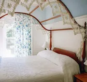 The Belmont Inn hotel detail image 7