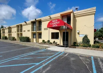 Scottish Inn hotel thumbnail 2