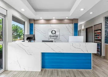 Quality Inn Shawnee North I-40 hotel thumbnail 7