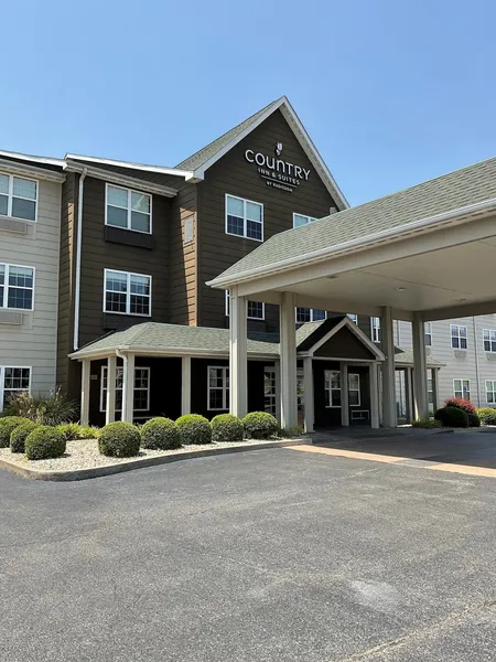 Country Inn & Suites by Radisson, Marion, IL hotel detail image 2