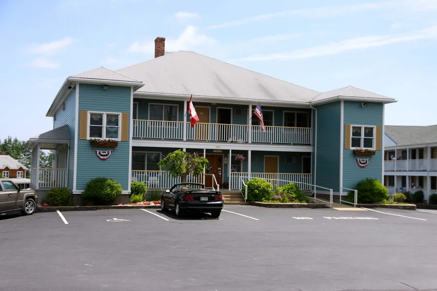 The Mariner Resort hotel detail image 2