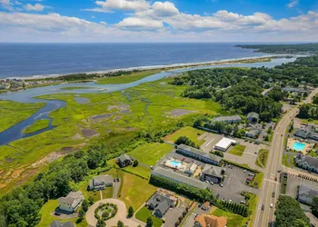 The Mariner Resort hotel thumbnail 6