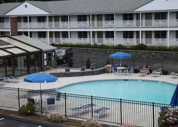 The Mariner Resort hotel thumbnail 8