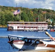 Lakeview Inn hotel detail image 7