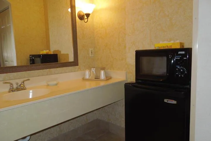Atlantis Inn hotel detail image 6