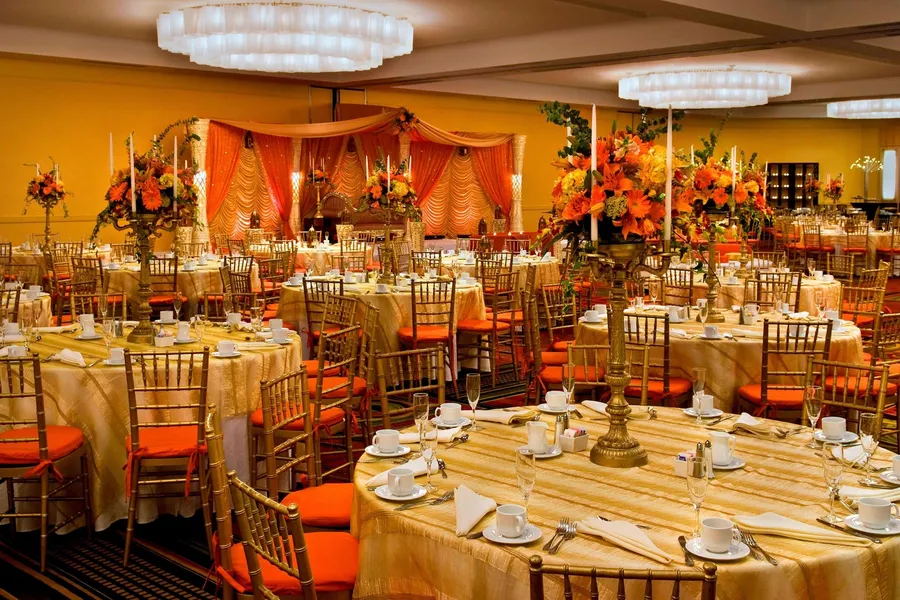 Long Island Marriott hotel detail image 6