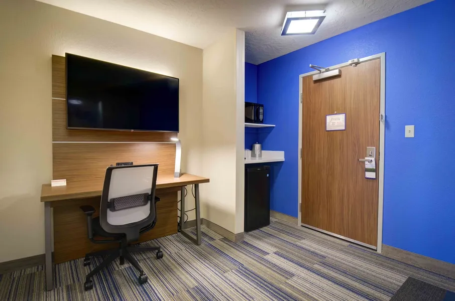 Holiday Inn Express & Suites - North Platte by IHG hotel detail image 6