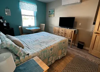 Pine View Lodge hotel thumbnail 7
