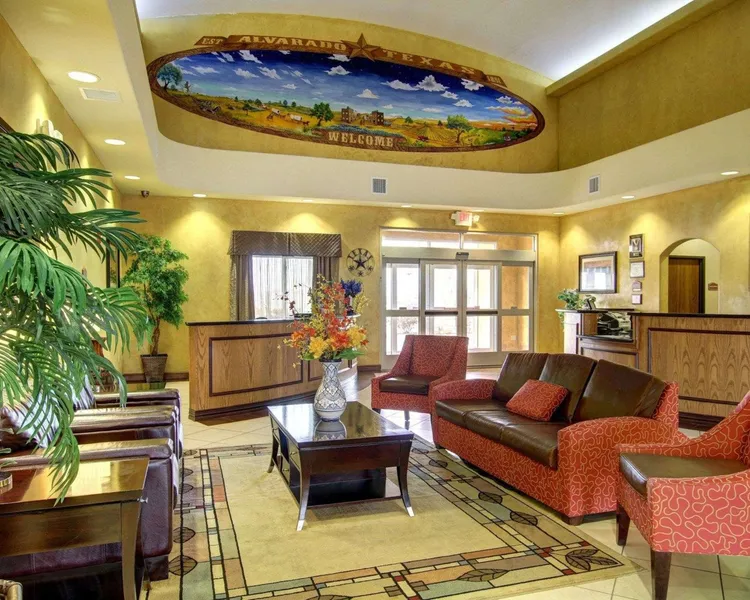 Comfort Inn & Suites Alvarado hotel detail image 6