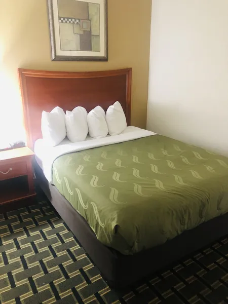 Quail Inn & Suites hotel detail image 2
