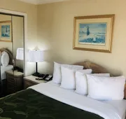 Quail Inn & Suites hotel detail image 4