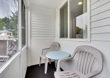 Ne'r Beach Motel hotel thumbnail 8