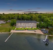 Beachfront Hotel hotel detail image 3