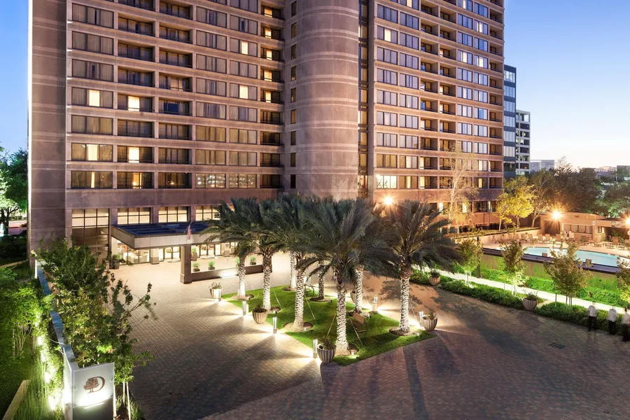 DoubleTree by Hilton Hotel & Suites Houston by the Galleria hotel detail image 2