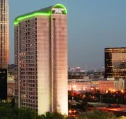 DoubleTree by Hilton Hotel & Suites Houston by the Galleria hotel detail image 3