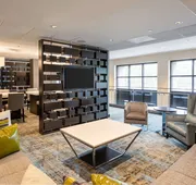 DoubleTree by Hilton Hotel & Suites Houston by the Galleria hotel detail image 4