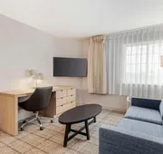 Sonesta Simply Suites Baltimore BWI Airport hotel detail image 7