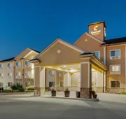Comfort Suites Johnson Creek Conference Center hotel detail image 5