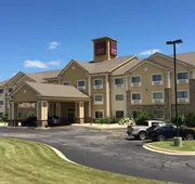 Comfort Suites Johnson Creek Conference Center hotel detail image 7
