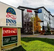 Service Plus Inns and Suites Calgary hotel detail image 4