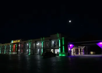 Quality Inn hotel thumbnail 6