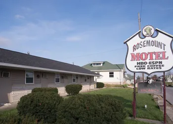 Rosemount Motel hotel thumbnail 4
