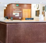 Quality Inn Lakeville North hotel detail image 4