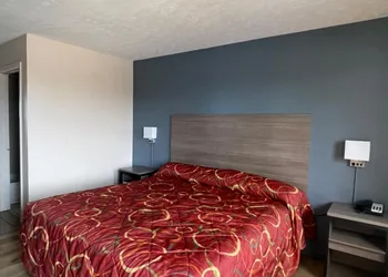 Garden Inn & Suites hotel thumbnail 8