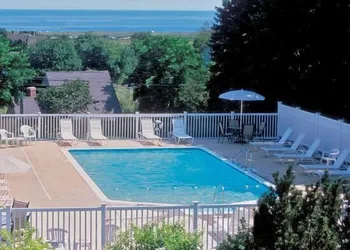 Sea Lion Motel and Cottages hotel thumbnail 2