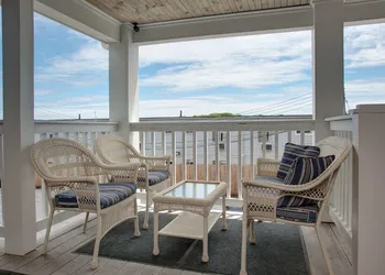 Cape Cod Harbor House Inn hotel thumbnail 4
