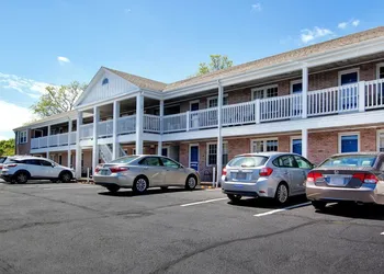Cape Cod Harbor House Inn hotel thumbnail 5