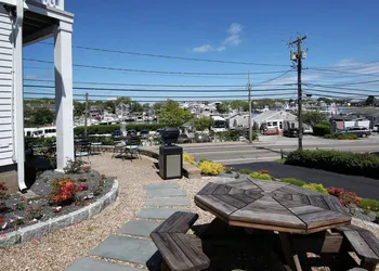 Cape Cod Harbor House Inn hotel thumbnail 8