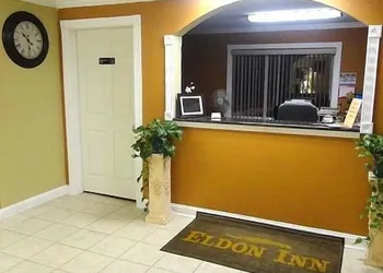 Eldon Inn hotel thumbnail 8