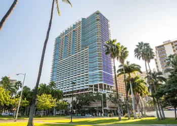 Jet Luxury @ The Trump Waikiki hotel thumbnail 2