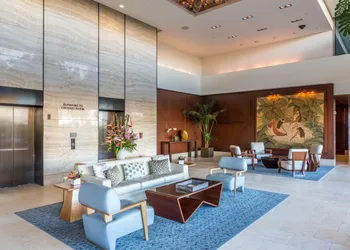 Jet Luxury @ The Trump Waikiki hotel thumbnail 6