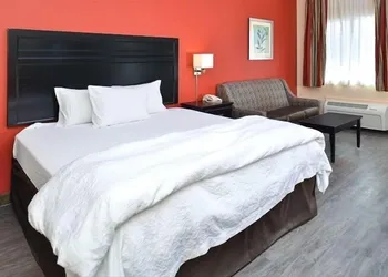 La Bonita Inn And Suites hotel thumbnail 5