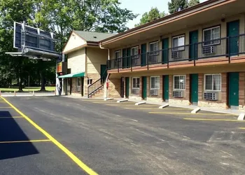 Parkway Inn Eugene hotel thumbnail 2