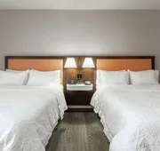 Hampton Inn Jefferson City at Capital Mall hotel detail image 4