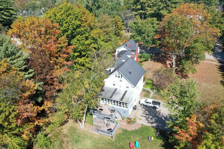 Admiral Peary Inn Bed & Breakfast hotel detail image 6