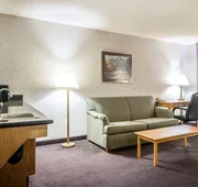 Quality Suites San Diego Otay Mesa hotel detail image 7