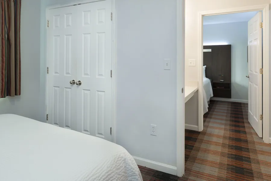 Luxbury Inn & Suites hotel detail image 6