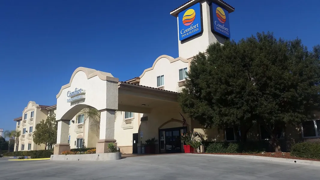 Comfort Inn & Suites Murrieta Temecula Wine Country hotel detail image 2