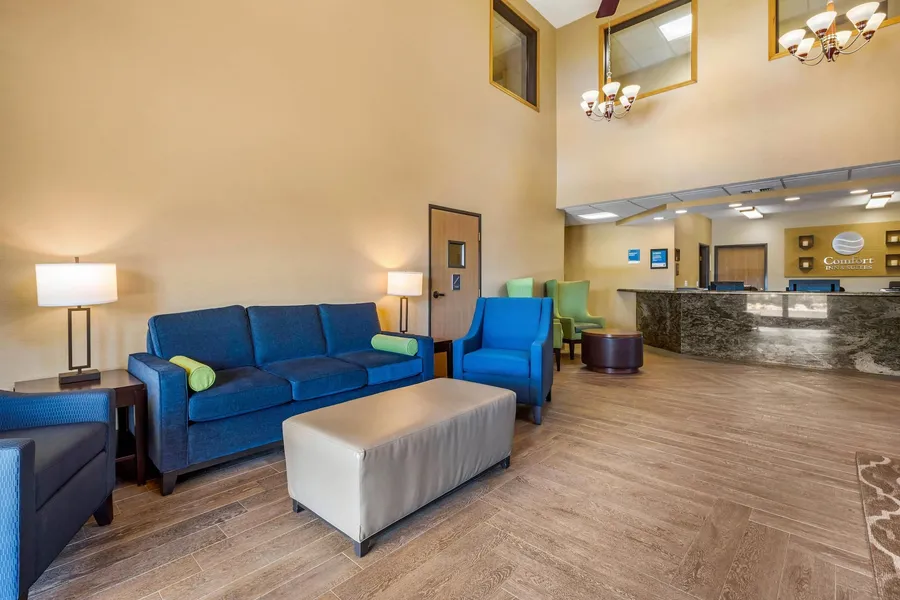 Comfort Inn & Suites Murrieta Temecula Wine Country hotel detail image 6
