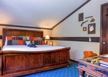 Stone Chalet B&B Inn and Event Center hotel thumbnail 7