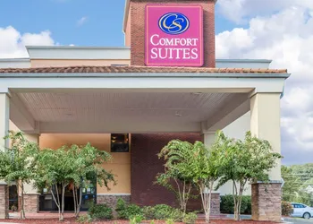 Comfort Suites hotel thumbnail 3