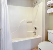 Baymont by Wyndham Grand Rapids Airport hotel detail image 3