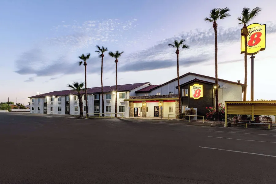 Super 8 by Wyndham Goodyear/Phoenix Area hotel detail image 6